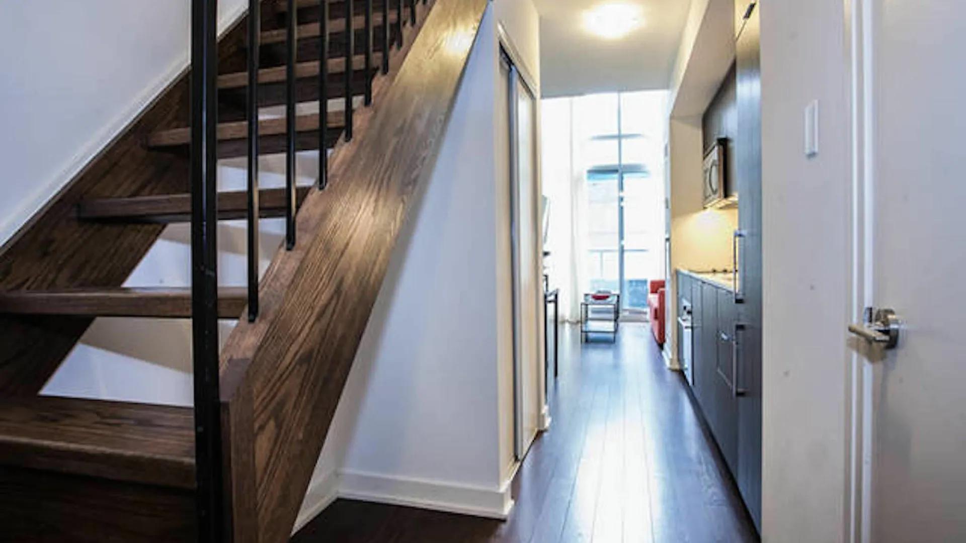 Apartment Pinnacle Suites - Trendy 2-Story Loft Toronto